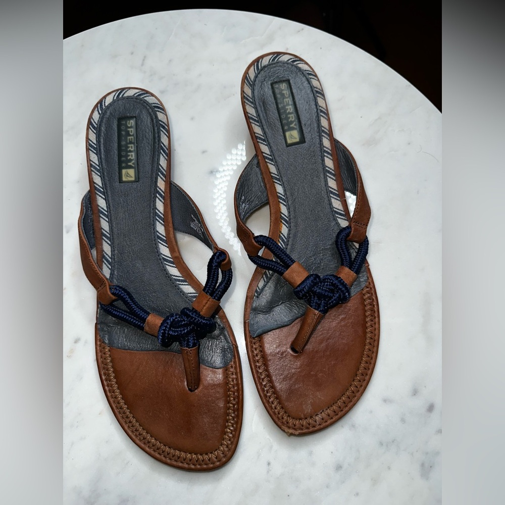 Sperry Tan and Navy Thong Sandals